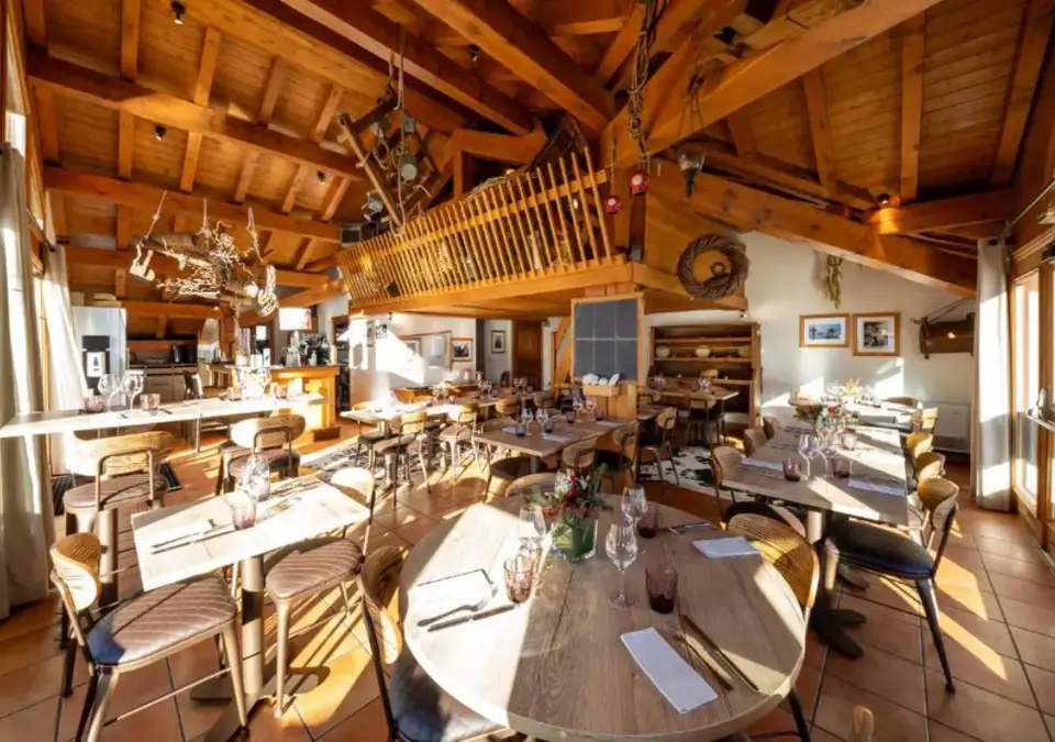 Hotel St Martin & Apartments-Le Grenier restaurant-bar (2).webp