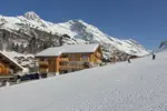 Le Grand Bornand skiing (2).webp