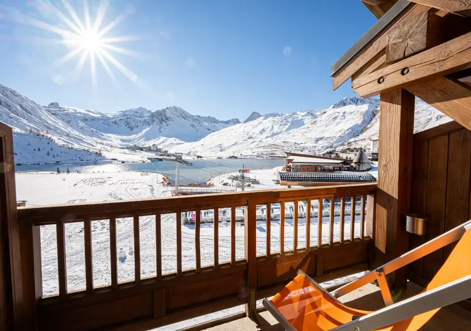 Hôtel Le Levanna - Balcon vue montagne - ©Norman Giry 11-X4.webp