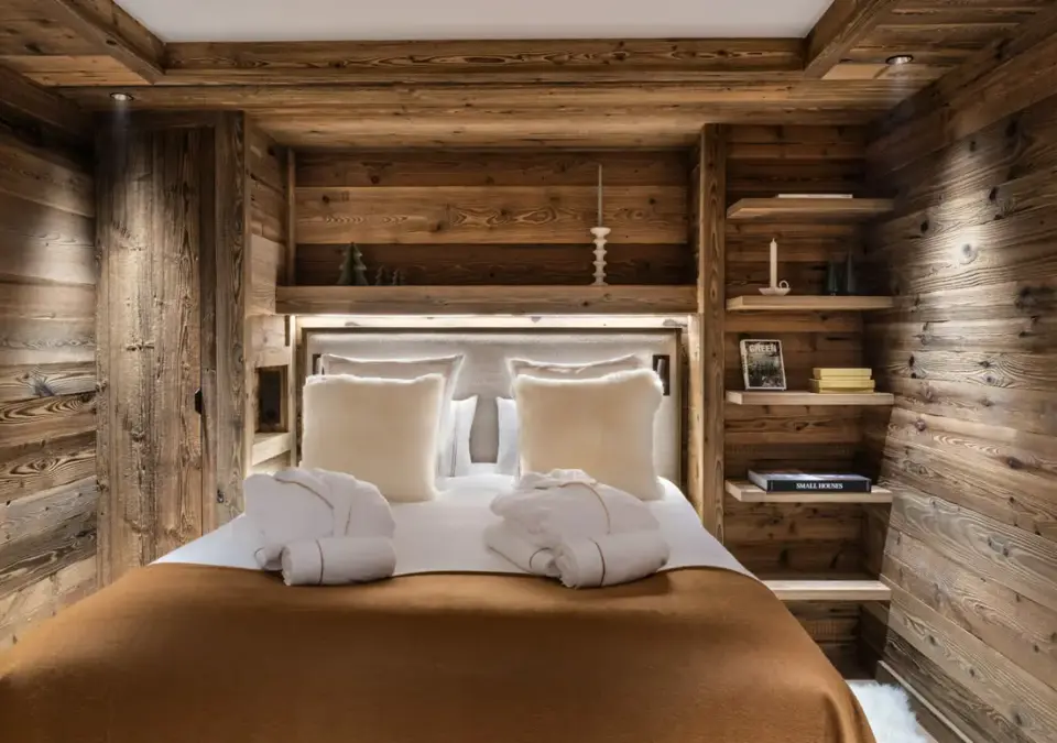 Silverstone_Chalet 2 (P.Gal)  (8).webp