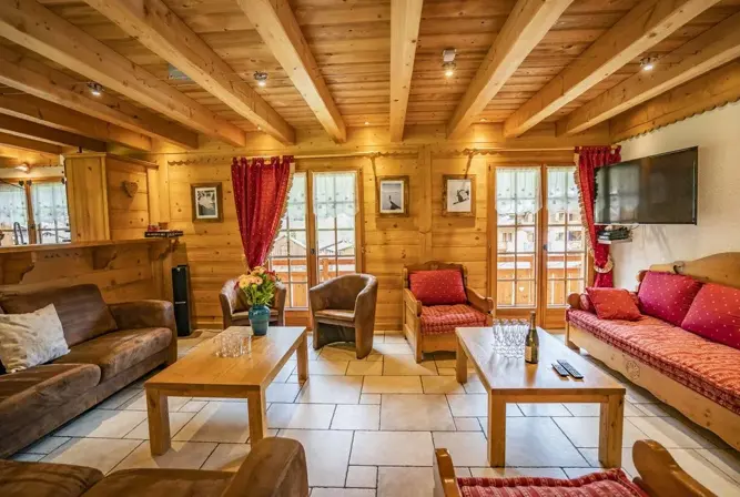 Chalet Le Refuge-Chatel-Lounge (2).webp