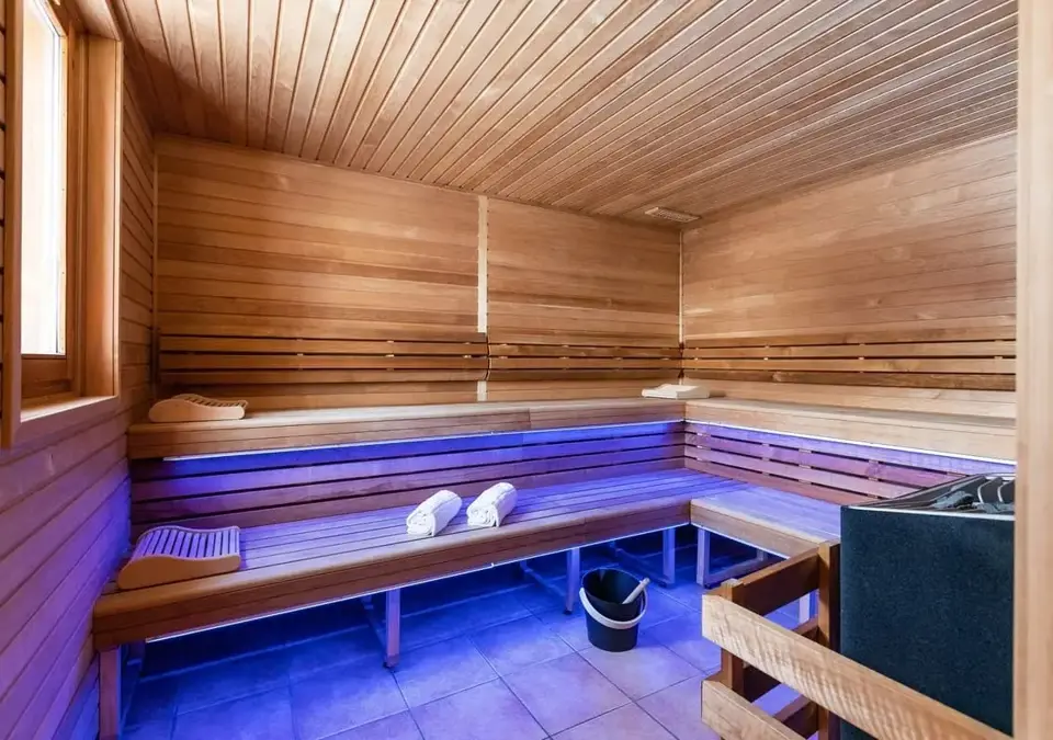 Hermine-Val Thorens-Sauna (M_Reyboz) (1).webp