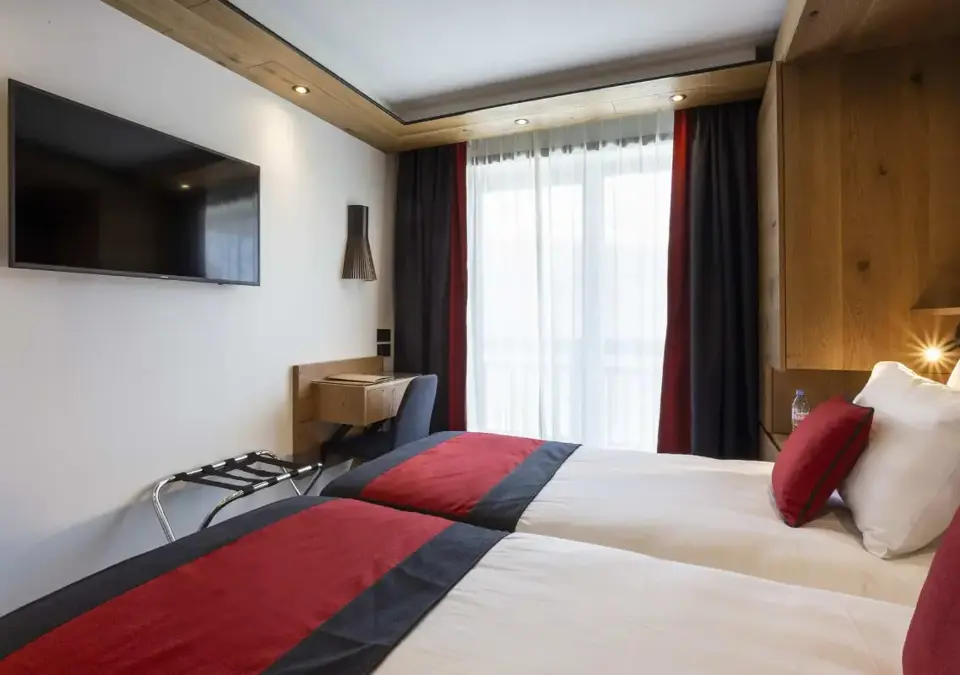 Alparena-2 bed superior apt (©ManuReyboz) (3).webp