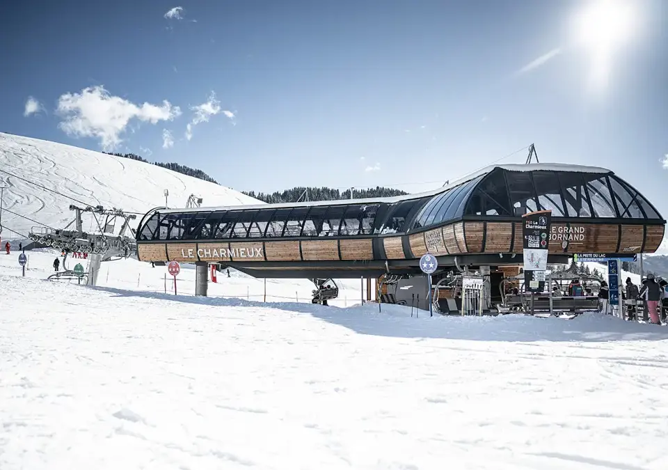 Le Grand Bornand chairlift.webp