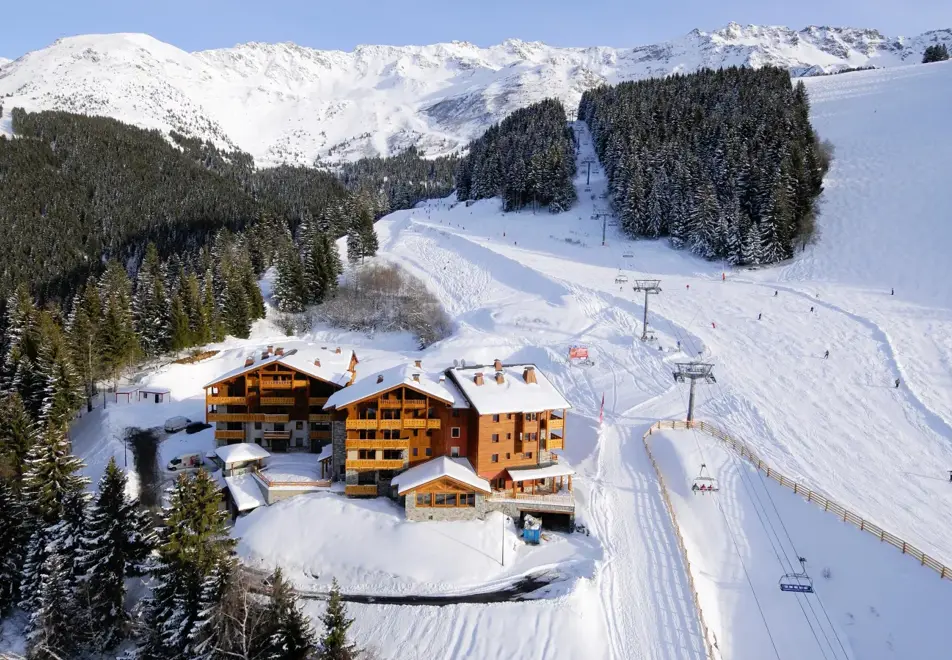 Les Granges des 7 Laux, Les 7 Laux (self catered apartments) - Ski-in/ski-out