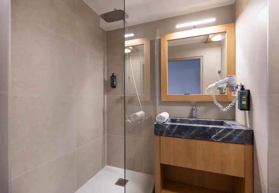 Les Balcons de Belle Plagne, Belle Plagne (self catered apartments) - Typical 14/16 apartment style