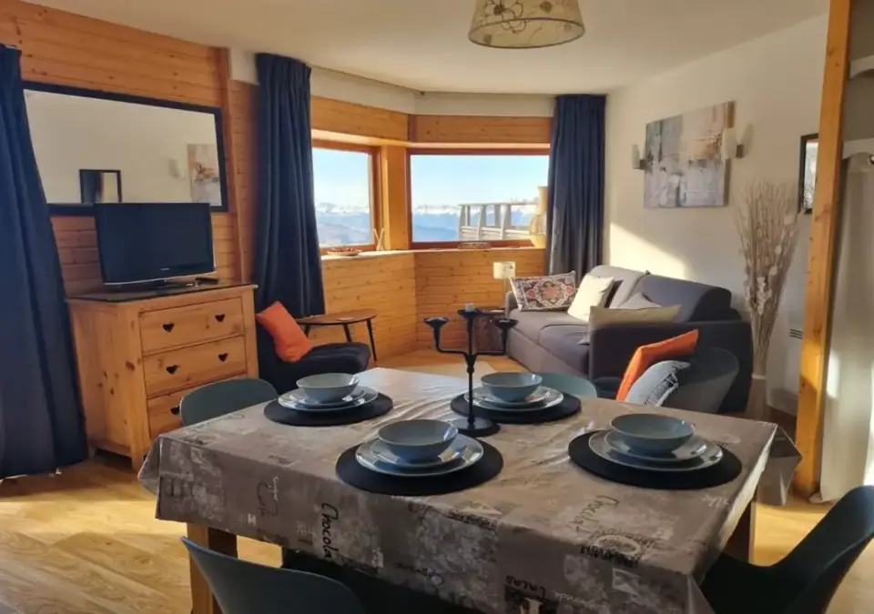 Les Balcons de Recoin-Chamrousse-Typical apartment style (1).webp