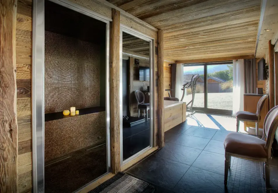 Chalet Kalyssia, Lake Annecy (self catered chalet) - Spa area