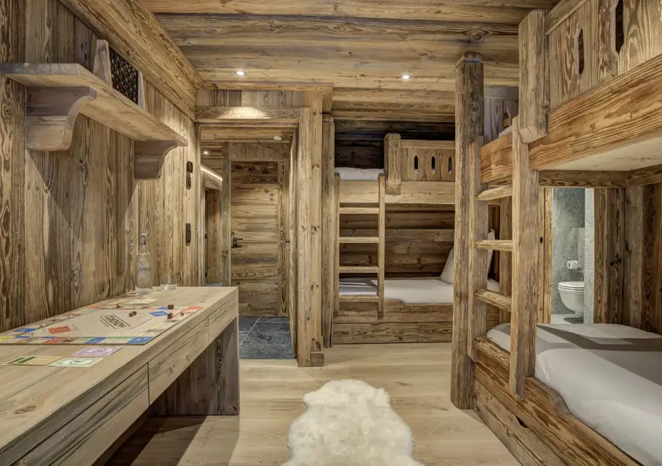Chalet Alaska-Chamonix (Adam Johnston) Dorm (1).webp