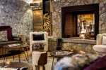 Izia-Val d'Isere-Residence lounge reception (2) (1).webp