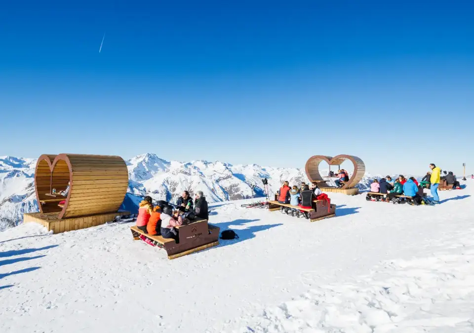Meribel picnic area (2).webp