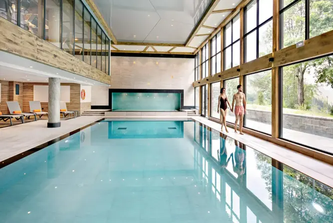 Elena-Les Houches-Indoor pool (1).webp