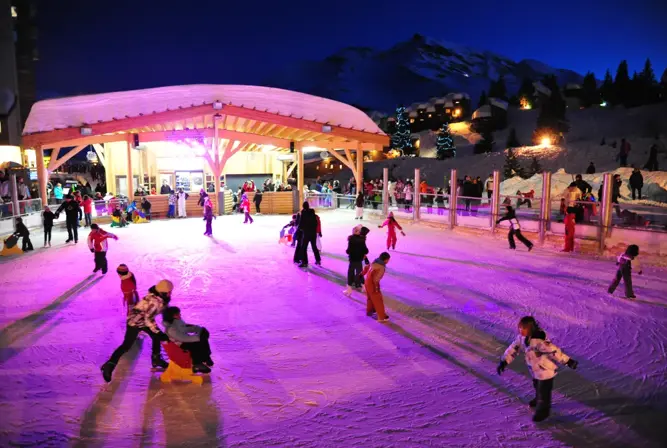 ©Avoriaz-ice rink.webp