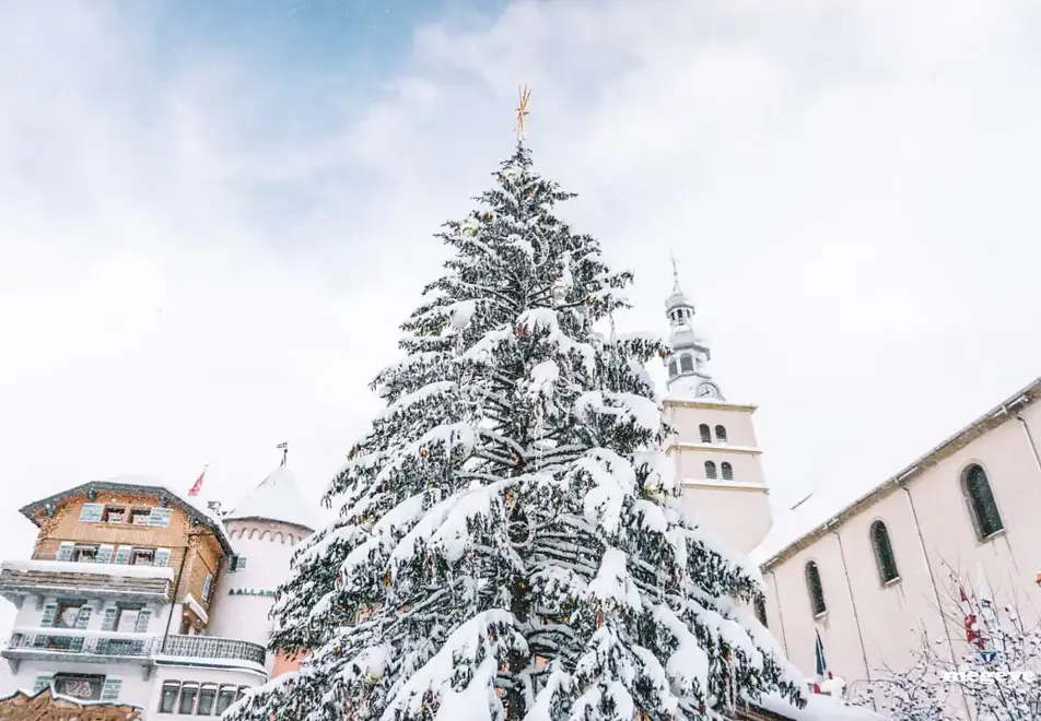 Megeve village (©MelanieCalcei)