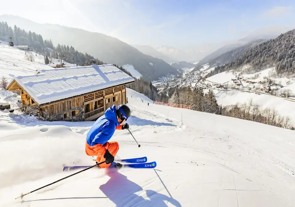 Le Grand Bornand skiing.webp