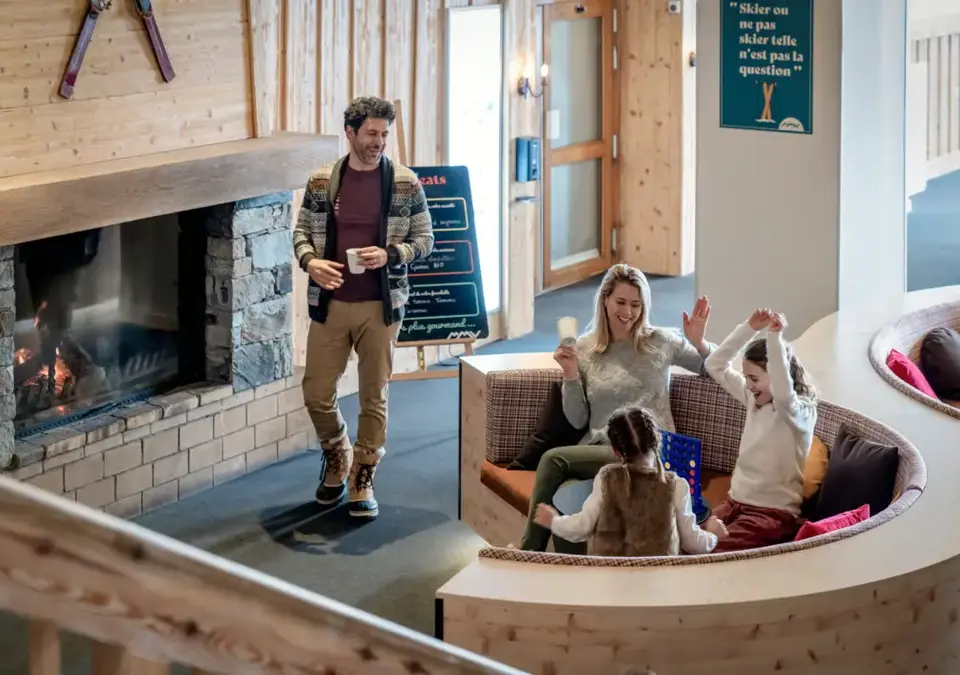 Les Arolles-Val Thorens-Reception lounge (©ManuReyboz) (2).webp