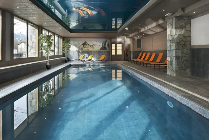 Le Coeur d'Or-Bourg St Maurice-Indoor pool (1).webp