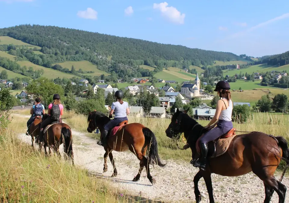 Stables of Correncon horse riding.webp