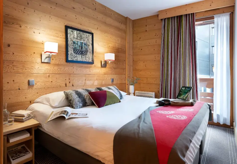 Chalets du Forum, Courchevel (self catered apartments) - Typical apartment style