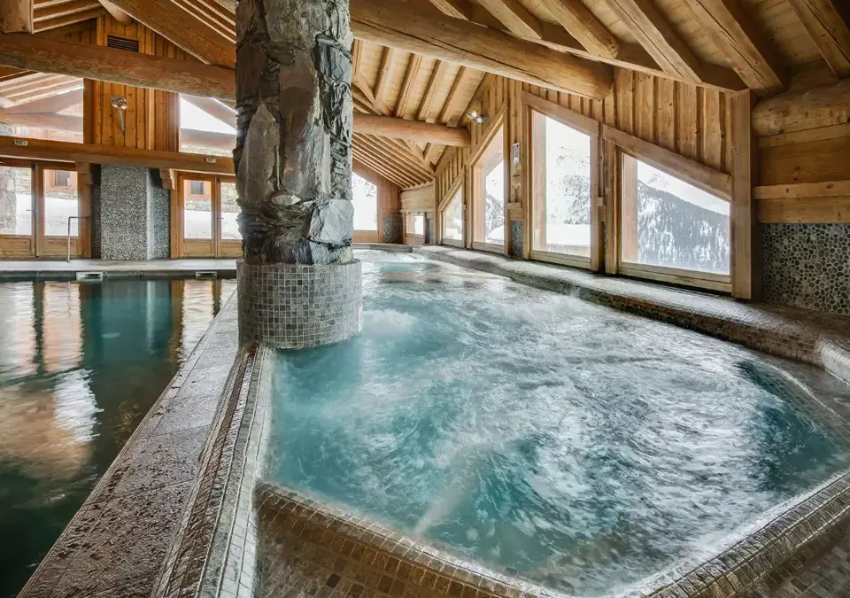 Les Cimes Blanches-La Rosiere-Indoor pool (4).webp
