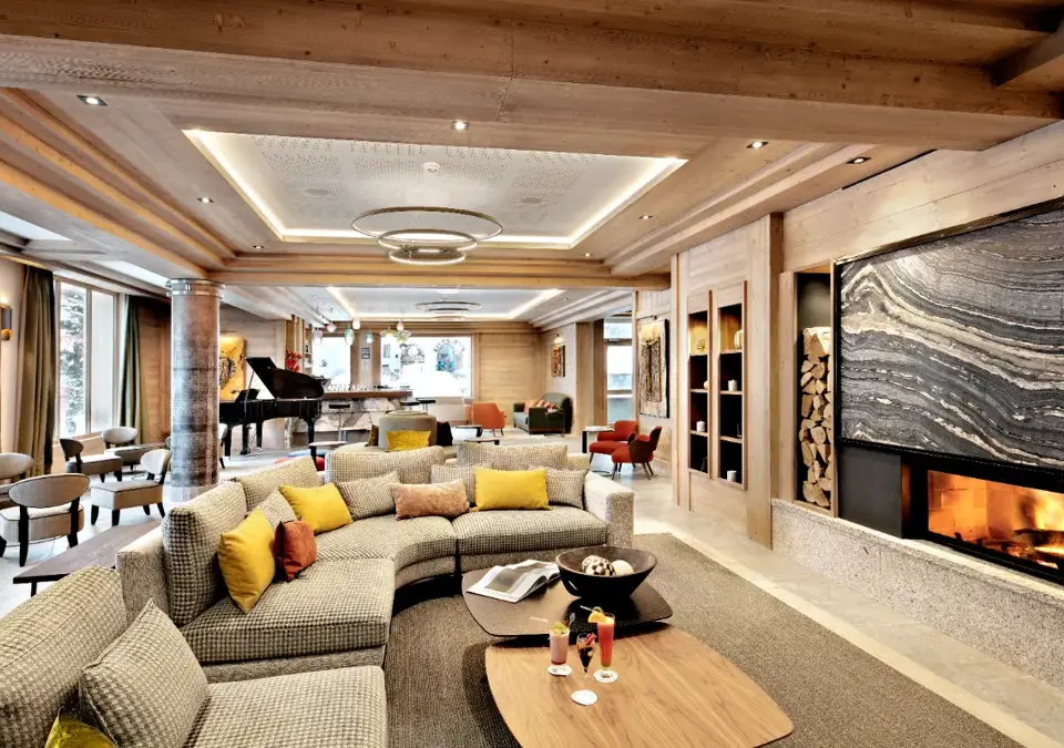 Anitea-Valmorel-Reception lounge (3).webp