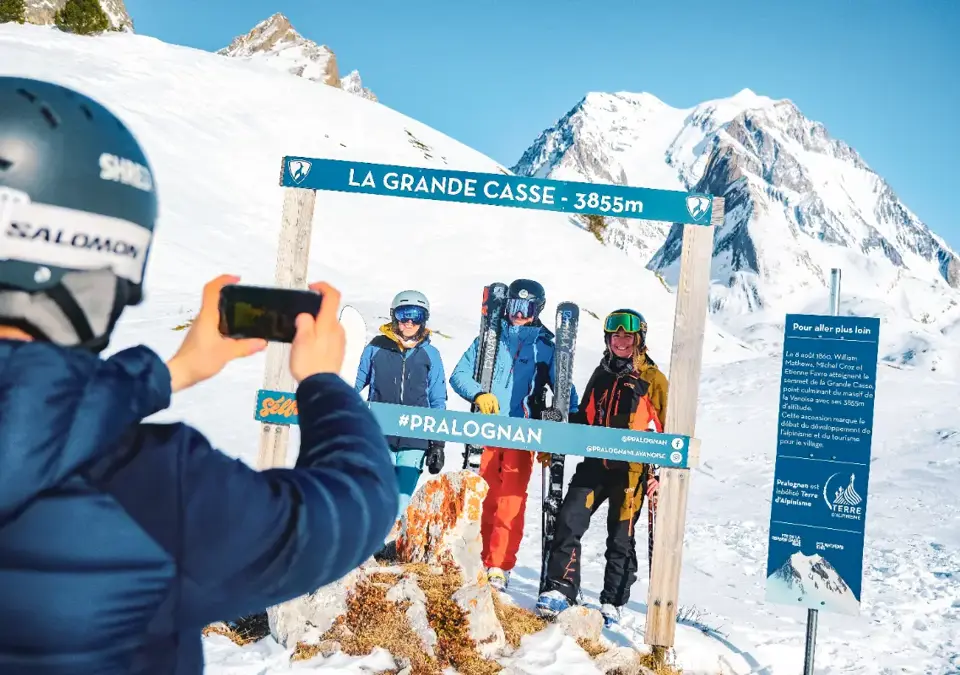 Photocall-domaine-skiable©Pierre-Guilbaud-Office-de-Tourisme-de-Pralognan-la-Vanoise.webp