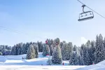 Les Gets chairlift (©LauraBureau).webp