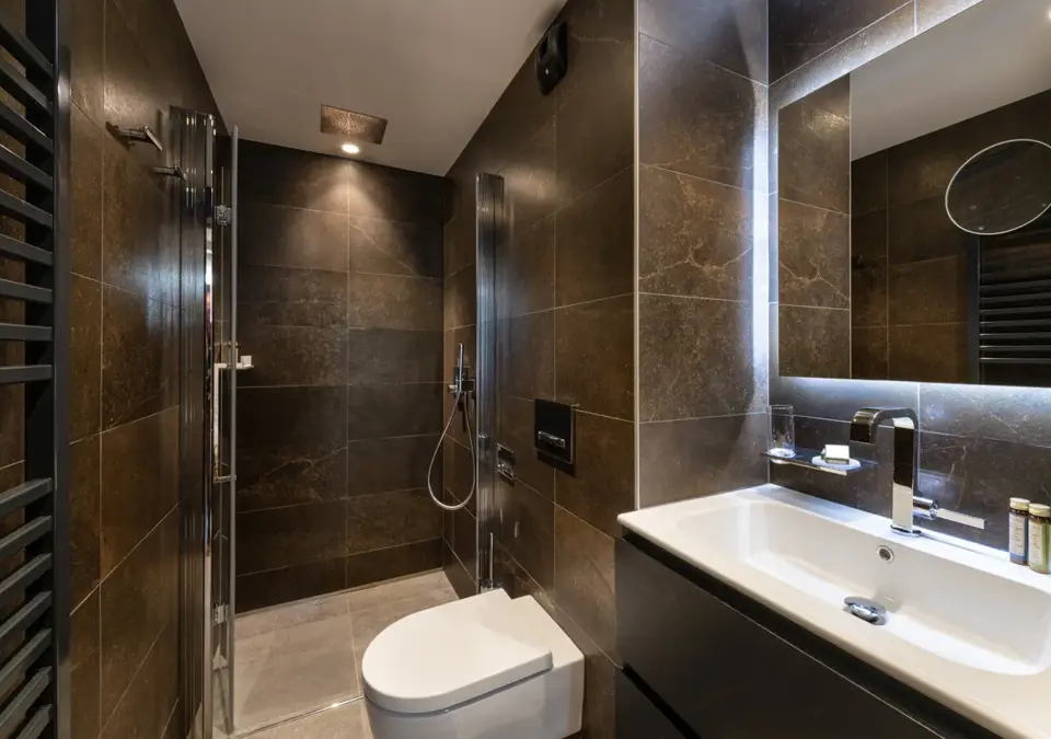 3-Alaska Lodge-Val d'Isere (9).webp