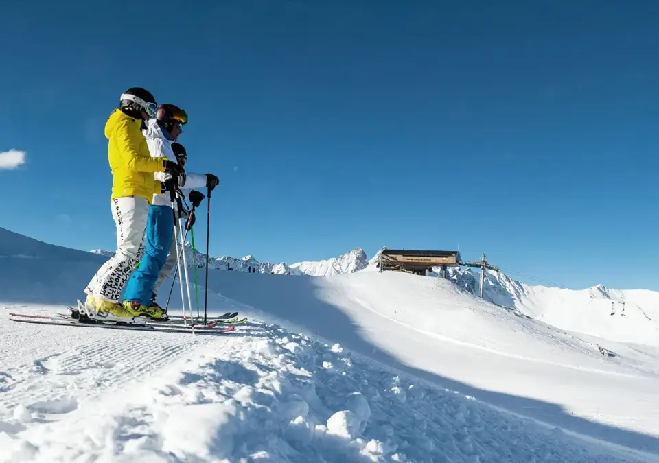 Valloire ski slopes (4).webp