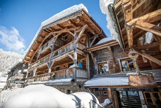 Les Gets ski village (MelCarle) (1).webp
