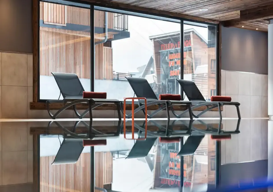 Le Cristal de Jade-Chamonix-Indoor pool (1).webp