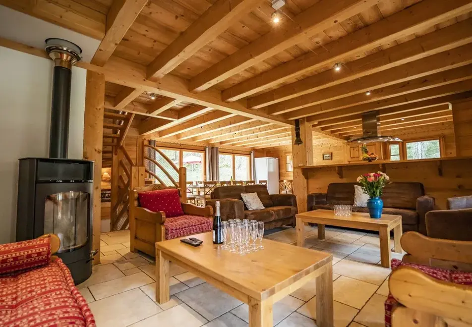 Chalet Le Refuge, Chatel (self catered chalet) - Living area