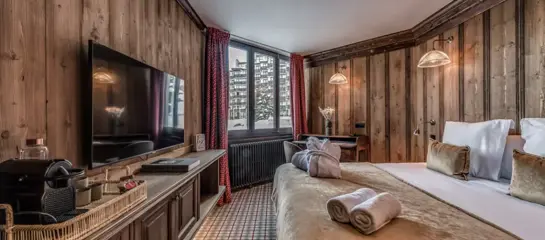 Standard room sleeping 2 (c.18m2):