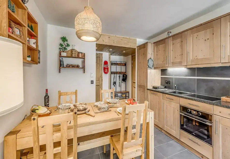 Nouveaux Alpages, Champagny (self catered apartments) - Apartment E9