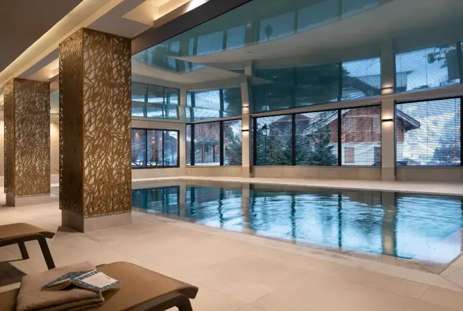 Laska-Les Contamines-Indoor pool (©StudioBergoend) (2).webp