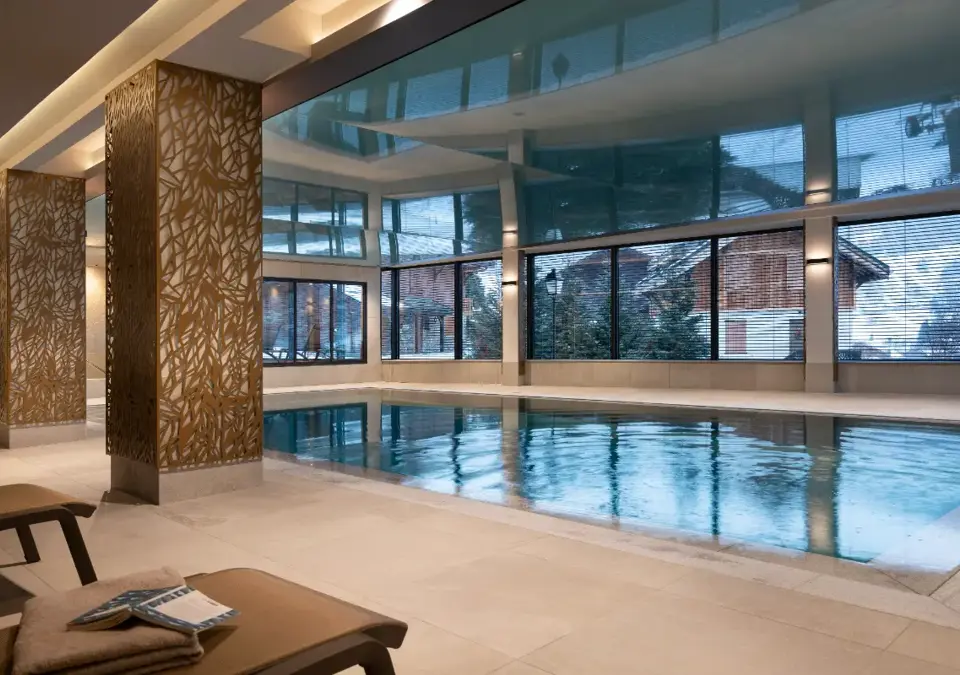 Laska-Les Contamines-Indoor pool (©StudioBergoend) (2).webp