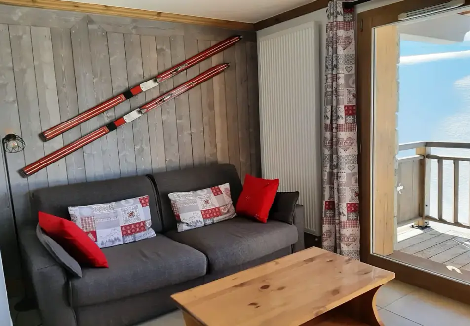 Les Granges des 7 Laux, Les 7 Laux (self catered apartments) - F101