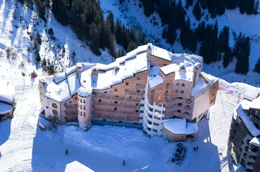 Kouria-Avoriaz-Exterior.webp