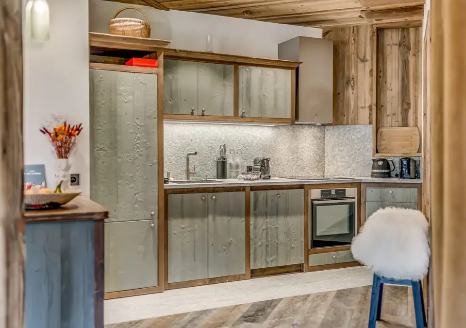 Le Val d'Isere-Val d'Isere-FORNET Apt (andyparant) (2).webp
