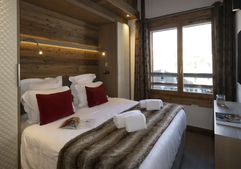 Le Cristal de Jade-Chamonix-Typical apartment (2).webp