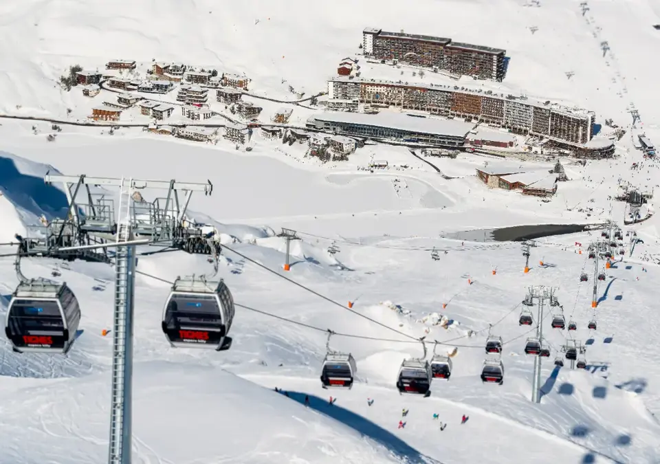 Tignes-Tarentaise-Tignes le Lac (©andyparant.com).webp