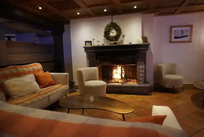 Hotel St Martin & Apartments-Bar-lounge.webp