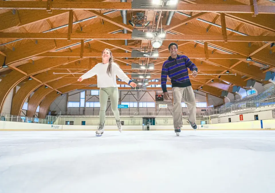 Ice rink ©Damien-Largeron-Office-de-Tourisme-de-Pralognan-la-Vanoise.webp