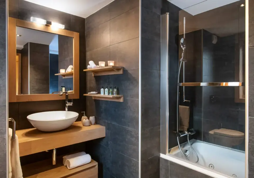 B03-Whister Lodge-Courchevel (6).webp