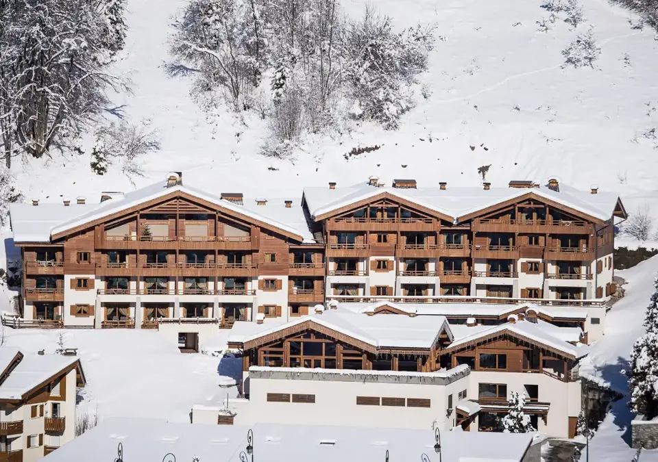 Les Grandes Alpes-La Clusaz.webp