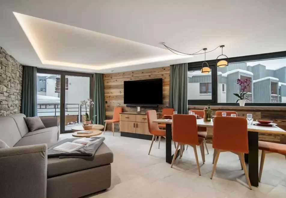 Le Quartz, Tignes Val Claret (self catered apartments) - Typical style of 203, 303, 403, 503