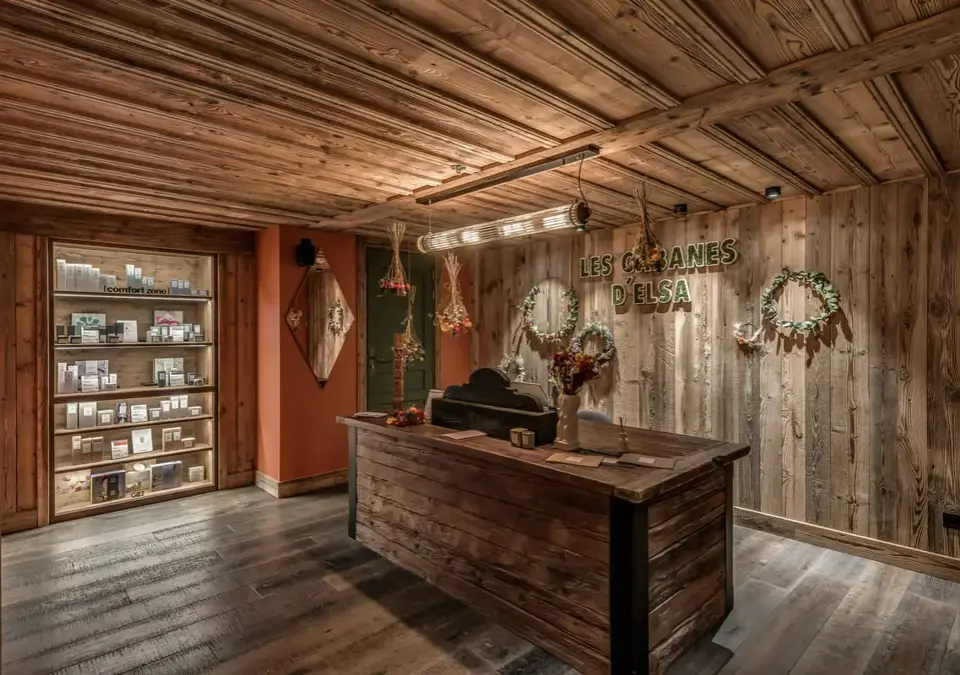Hotel Le Val d'Isere-Val d'Isere (andyparant)-Spa area.webp