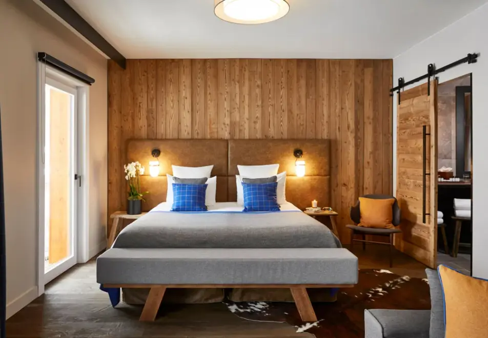 Ecrin Blanc, Courchevel 1650 (hotel) - Typical superior large suite style