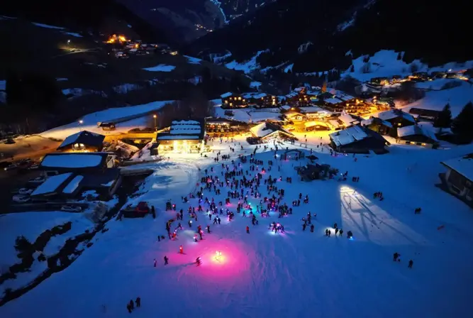 Areches Beaufort (@PalomaStriby).webp