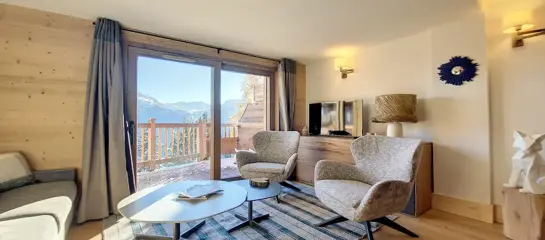 Apartment 11 – 2 bedroom apartment sleeping 6 (c.56m2):